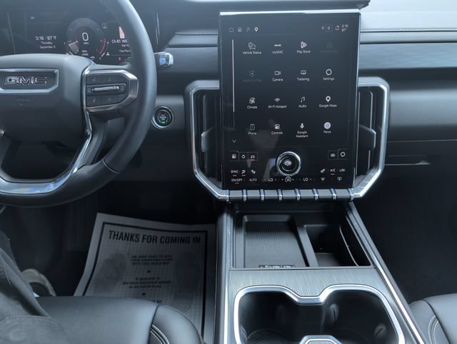 Used 2026 GMC Acadia Elevation w/ Elevation Premium Package FWD image 18