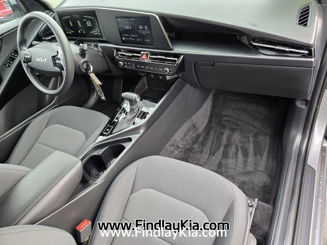 Certified 2025 Kia Niro LX image 19