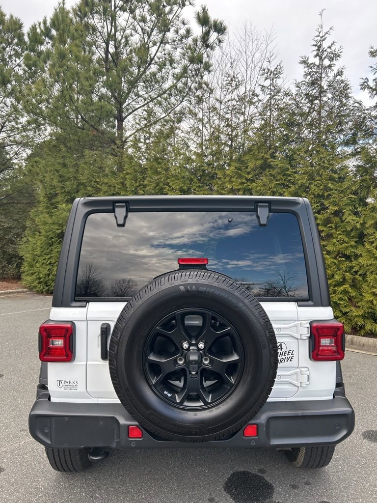 Used 2022 Jeep Wrangler Unlimited Sport image 5