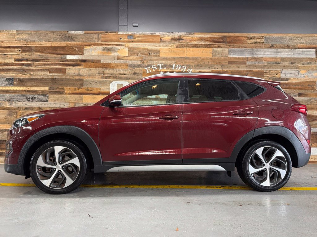 Used 2017 Hyundai Tucson Sport w/ Cargo Package AWD/4WD image 11