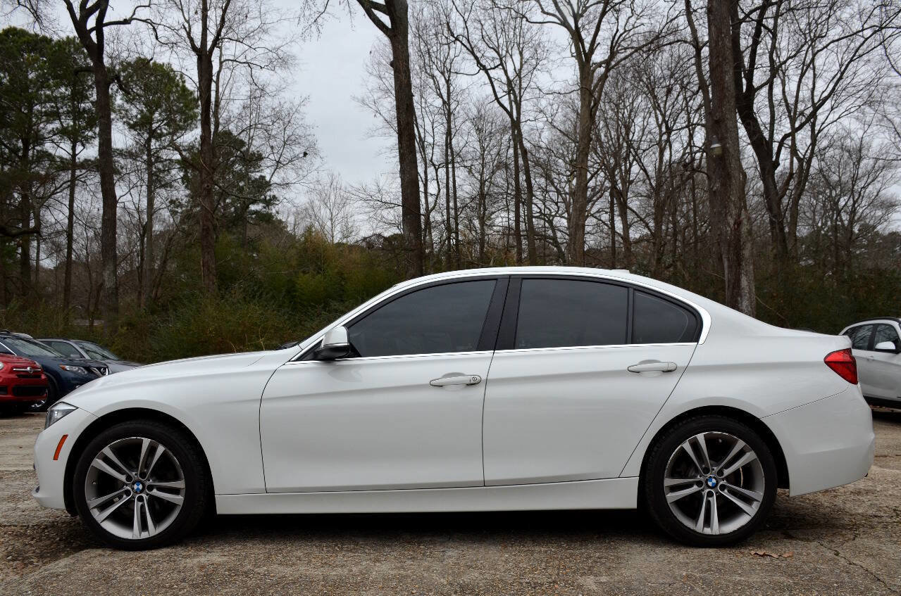 Used 2017 BMW 330i xDrive Sedan image 8