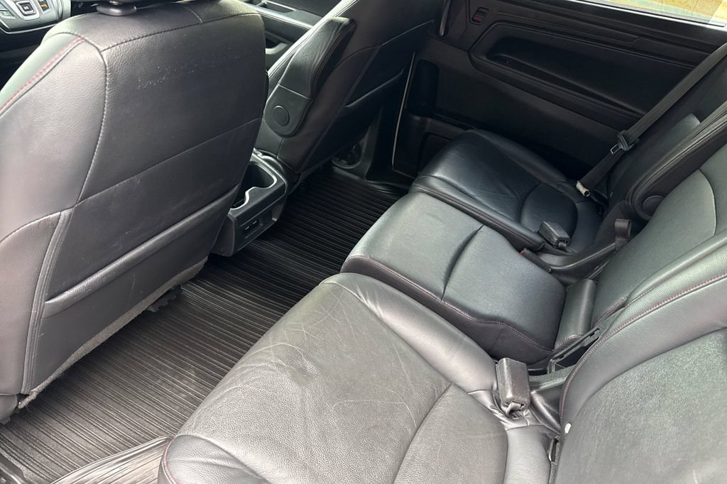 Used 2023 Honda Odyssey Sport image 7