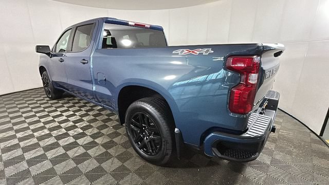 Used 2024 Chevrolet Silverado 1500 Custom w/ LPO, Dark Essentials Package AWD/4WD image 4
