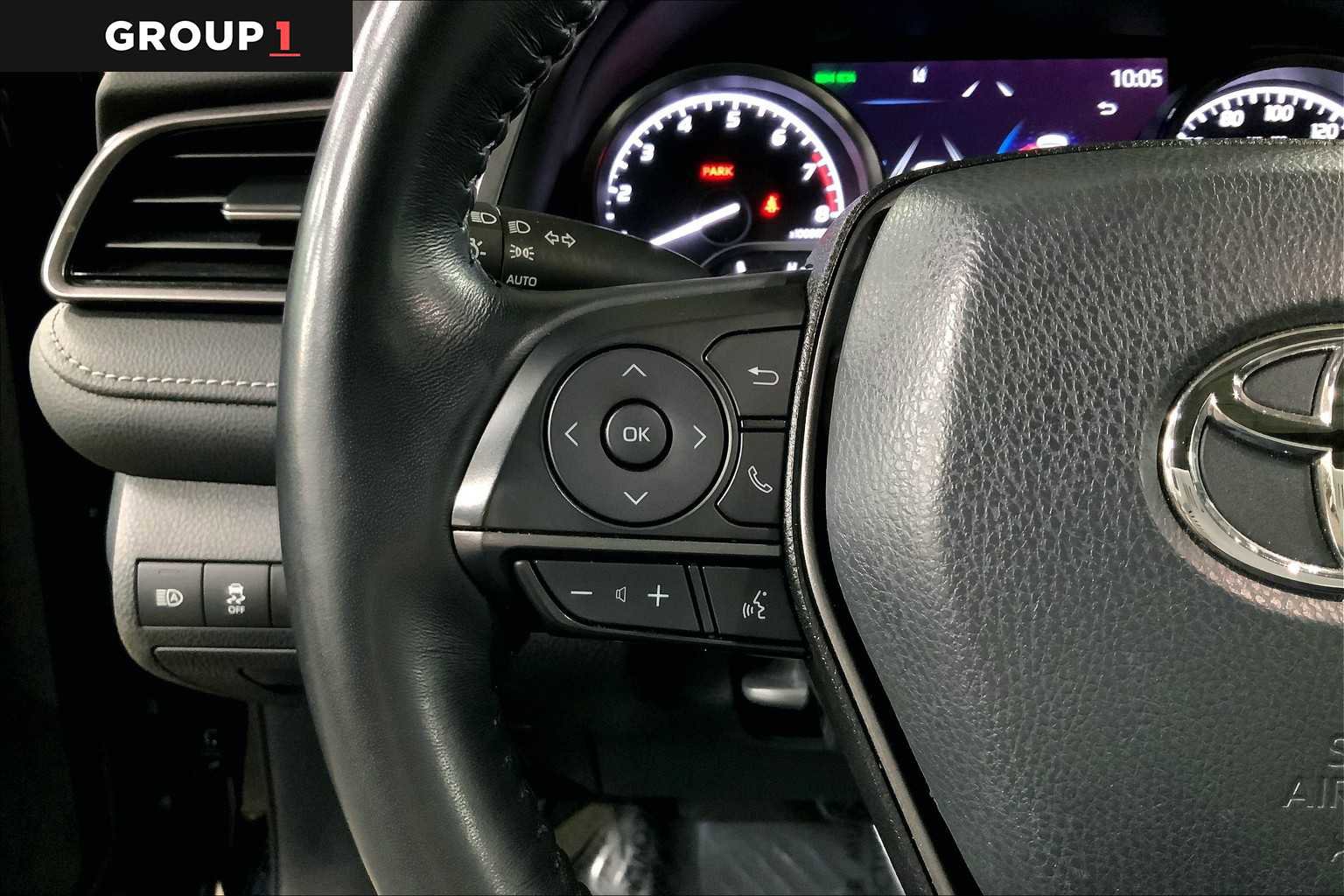 Used 2021 Toyota Camry SE w/ Cold Weather Package image 23