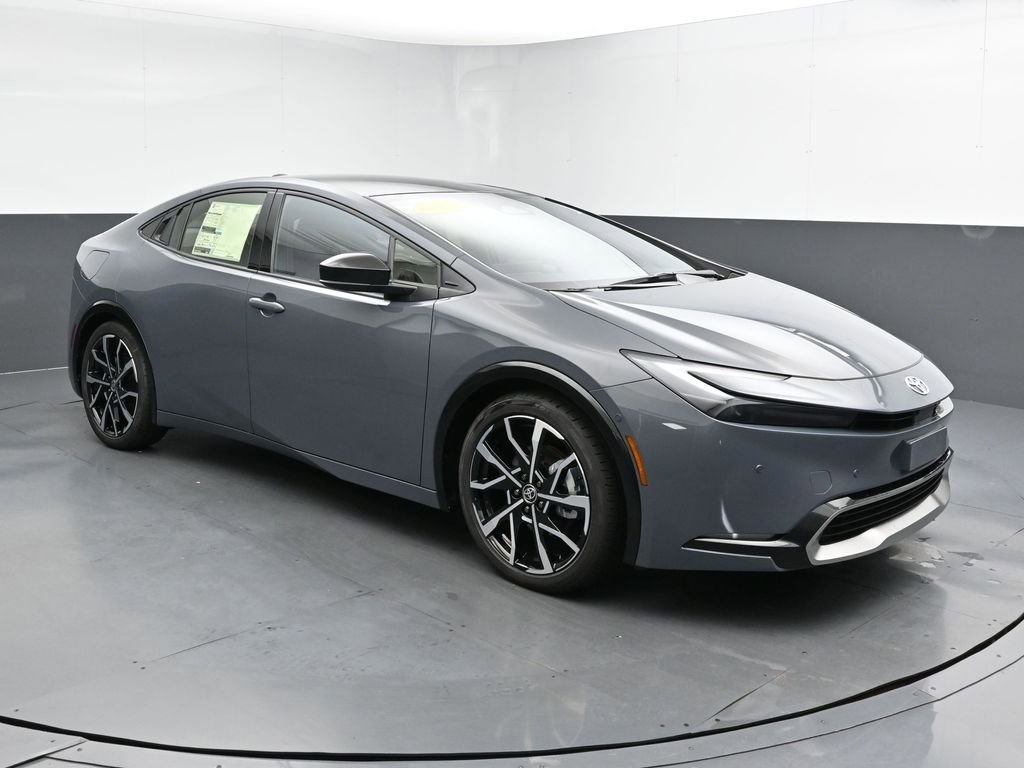 New 2025 Toyota Prius Plug-In Hybrid FWD image 2