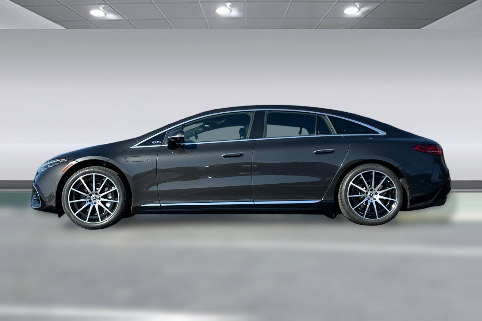 Certified 2023 Mercedes-Benz EQS 580 4MATIC Sedan image 2