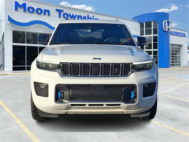Used 2022 Jeep Grand Cherokee Overland w/ Luxury Tech Group IV image 2