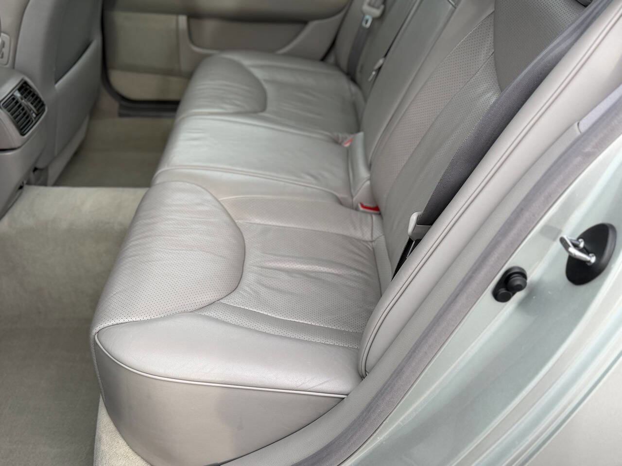 Used 2003 Lexus LS 430 image 37