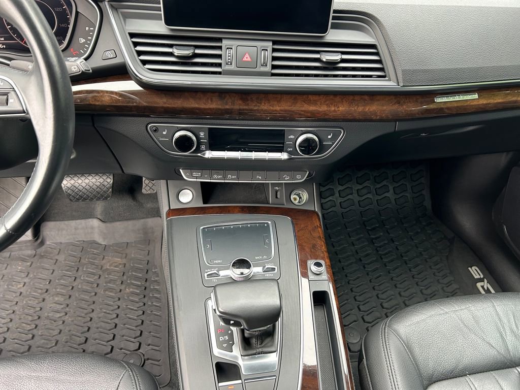 Used 2020 Audi Q5 2.0T Premium Plus w/ Premium Plus Package image 20