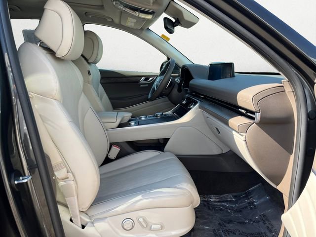 Used 2024 Genesis GV80 3.5T image 18