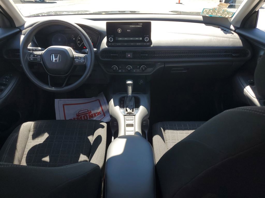 Used 2025 Honda HR-V LX image 16