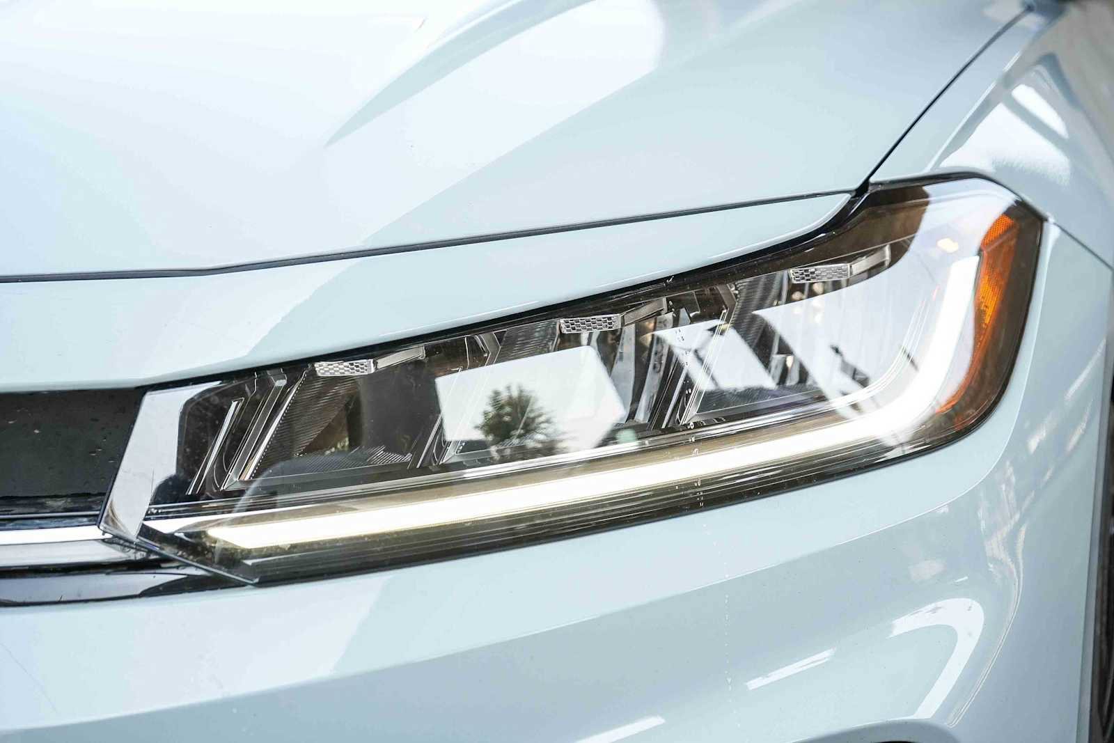 New 2026 Volkswagen Jetta GLI Autobahn FWD image 4