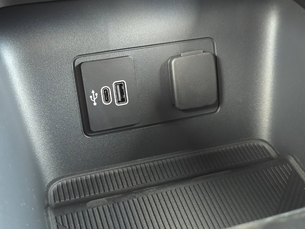 New 2026 Ford Explorer Active image 34