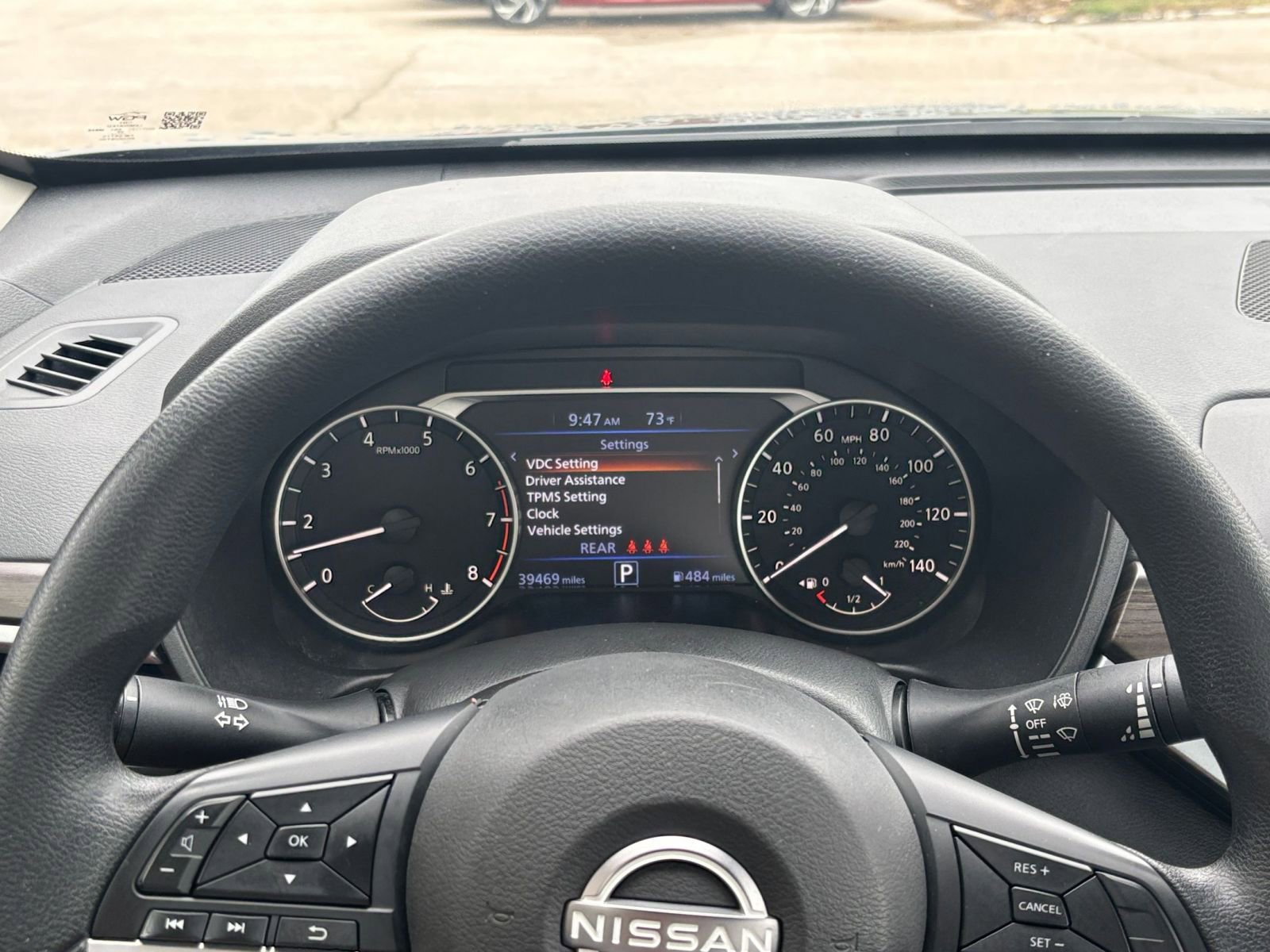 Used 2025 Nissan Altima 2.5 SV FWD image 40
