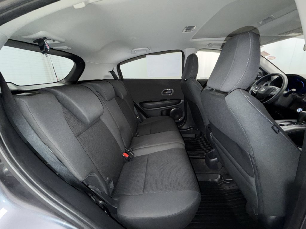 Used 2021 Honda HR-V EX image 10