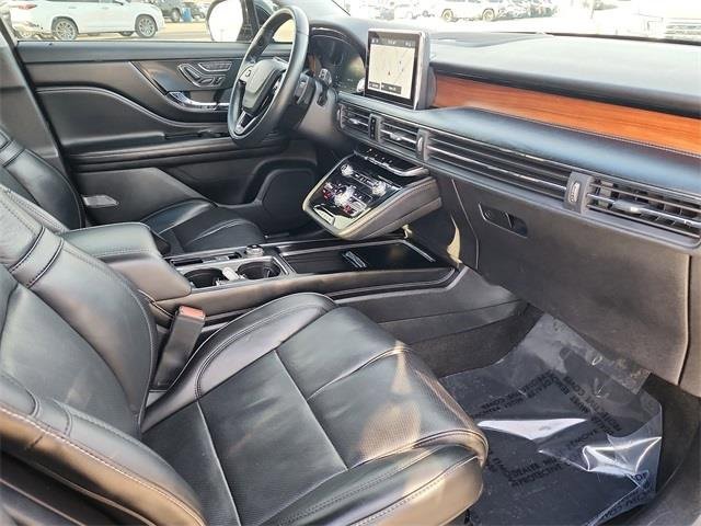 Used 2020 Lincoln Corsair Reserve w/ Equipment Group 202A image 16