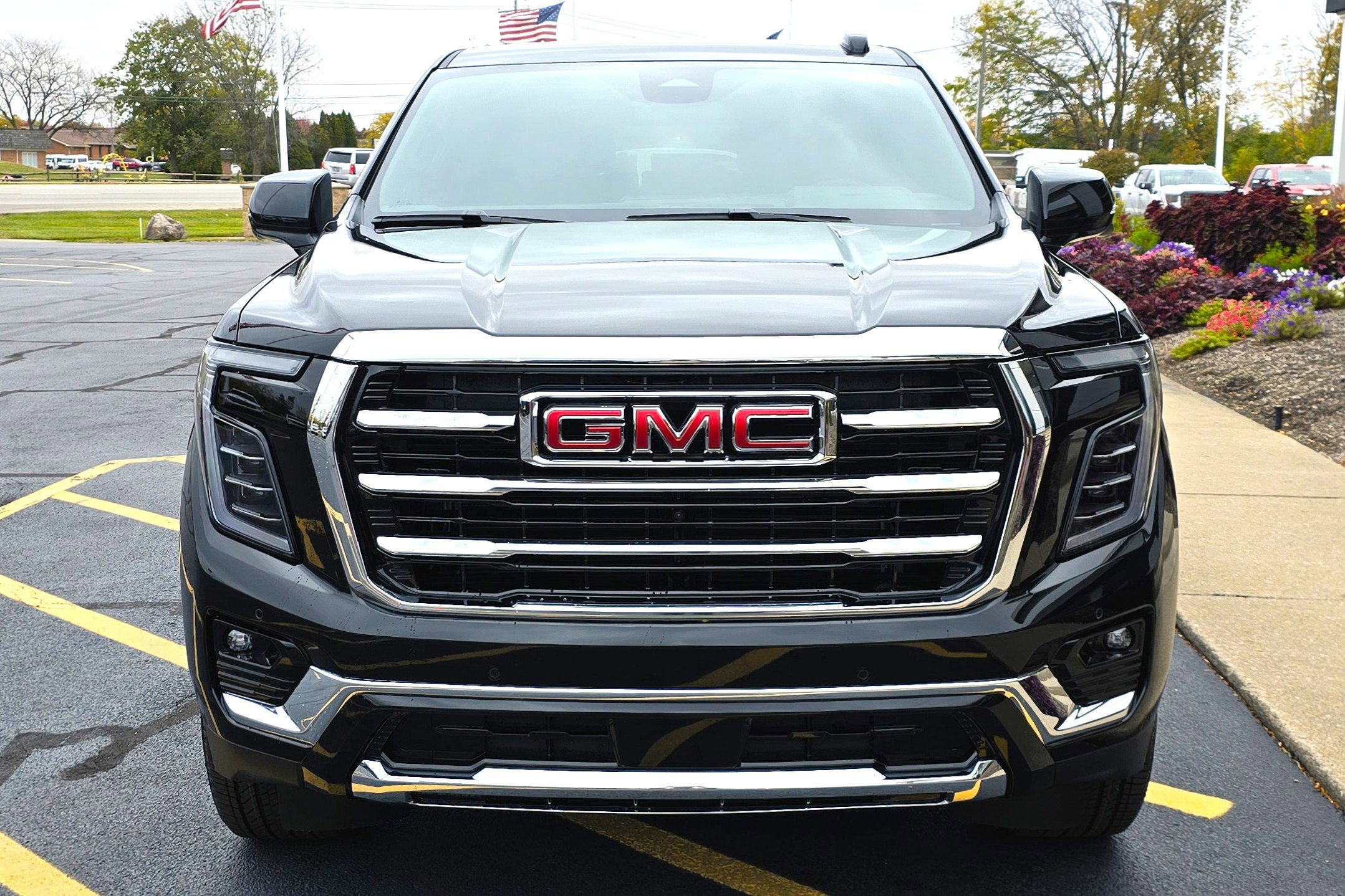 New 2026 GMC Yukon XL Elevation image 2