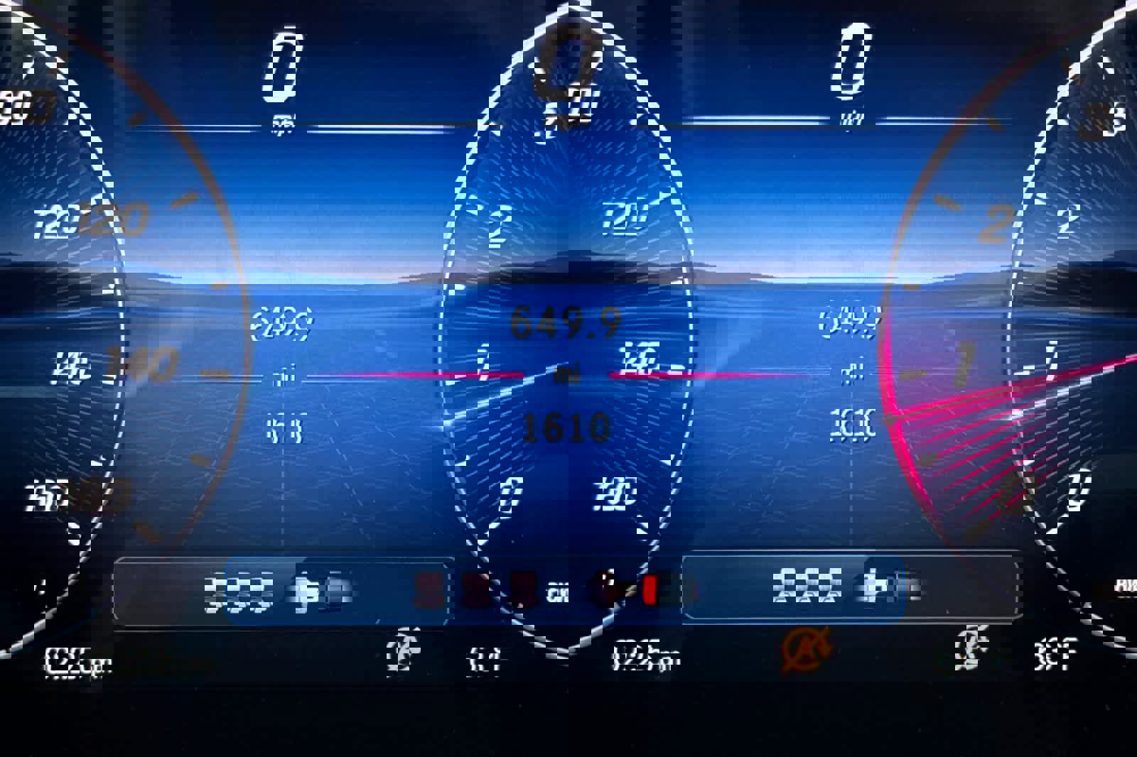 Certified 2025 Mercedes-Benz C 300 Sedan image 23