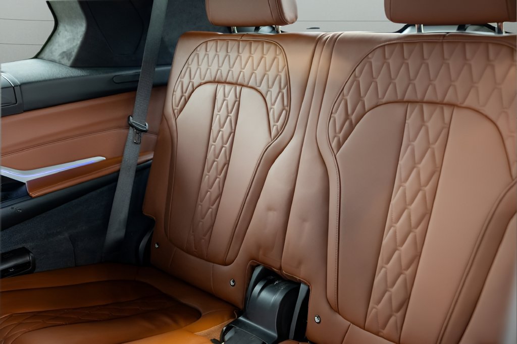 Used 2024 BMW X7 M60i w/ Executive Package AWD/4WD image 61