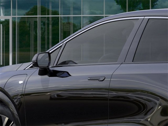 New 2025 Cadillac Optiq Luxury 2 image 12