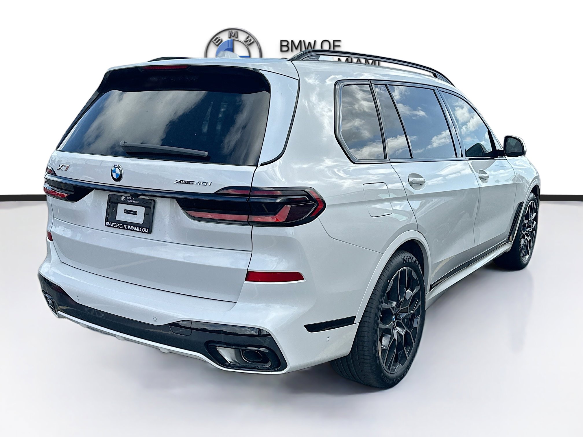 New 2026 BMW X7 xDrive40i w/ M Sport Package image 6
