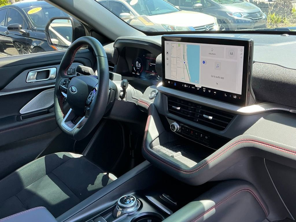 Used 2025 Ford Explorer ST w/ Sun And Sound Package AWD/4WD image 13