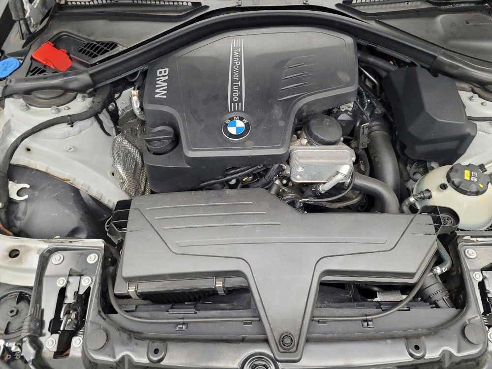 Used 2016 BMW 320i xDrive Sedan AWD/4WD image 30