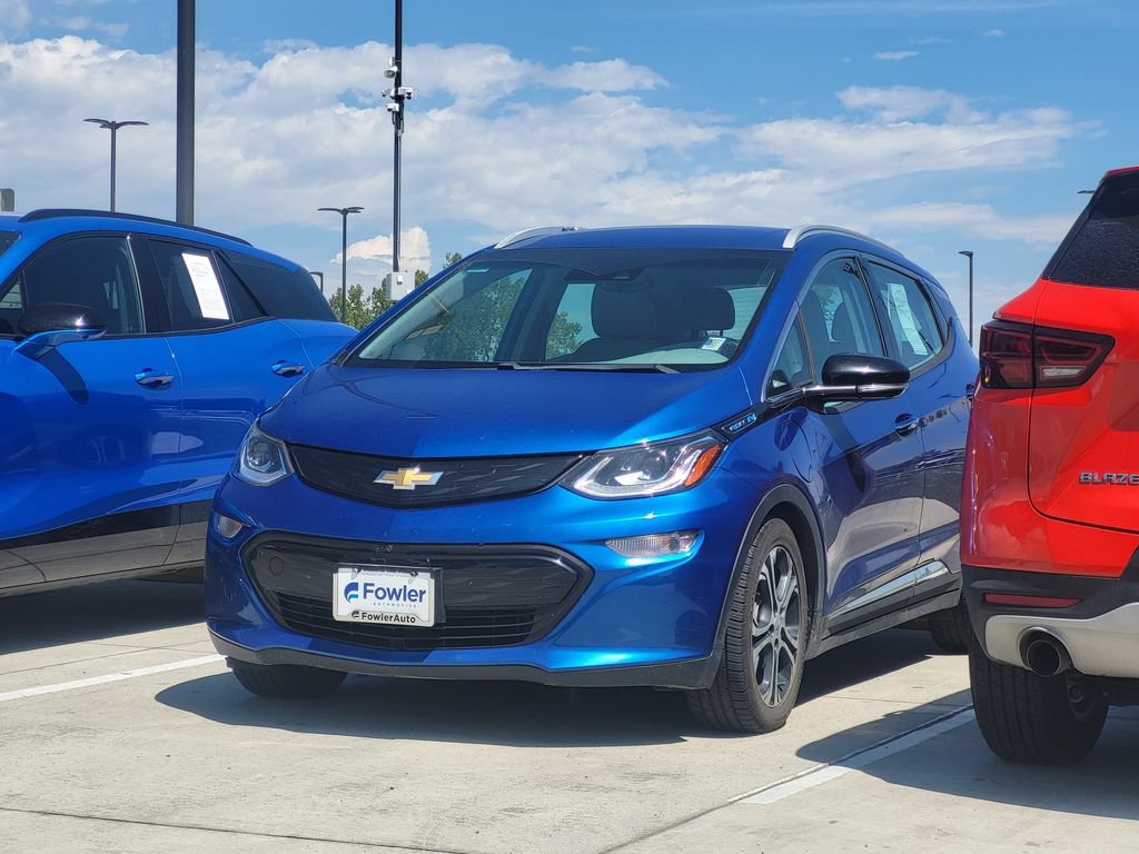 Used 2017 Chevrolet Bolt Premier w/ Driver Confidence II Package FWD video 1
