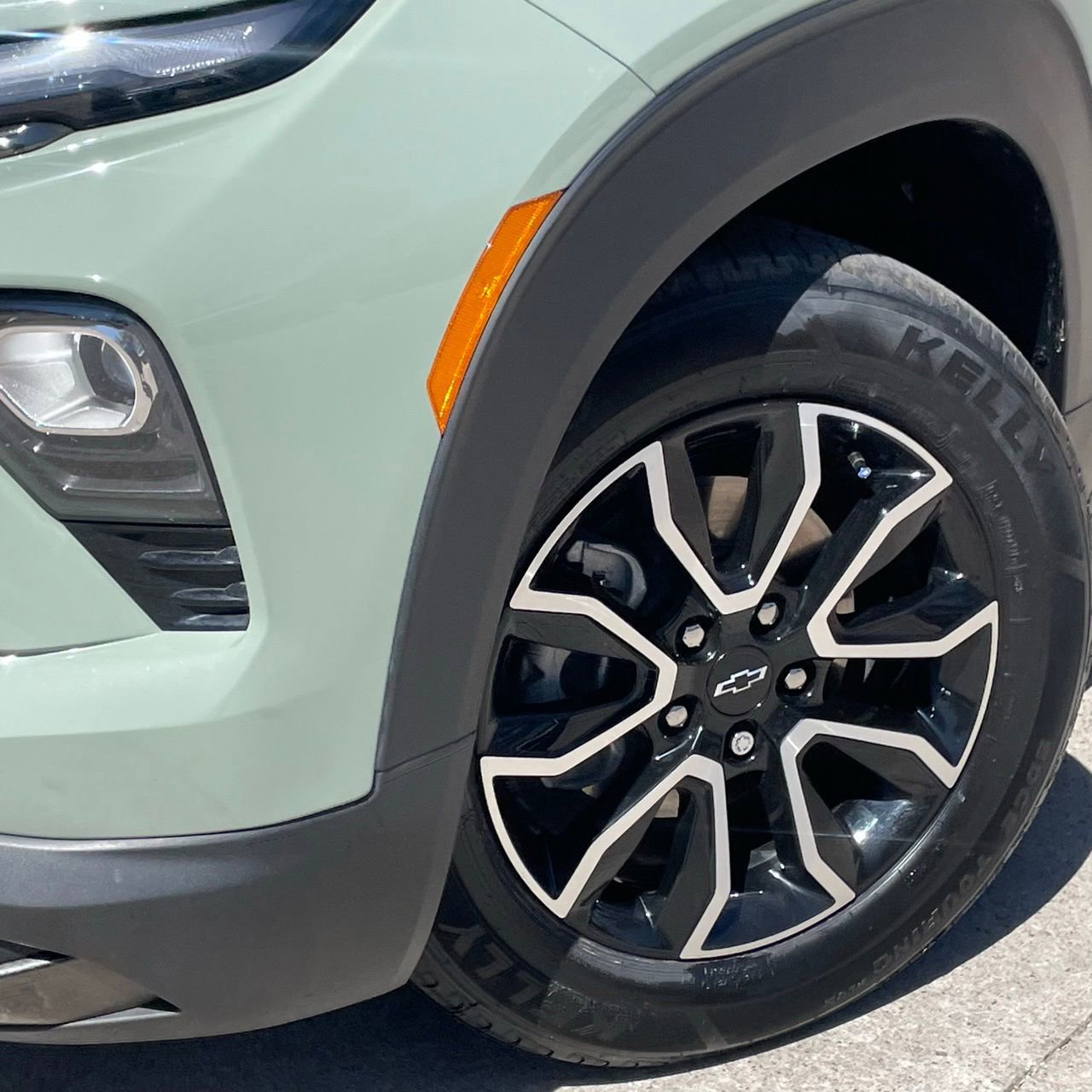 Used 2024 Chevrolet TrailBlazer ACTIV w/ Driver Confidence Package image 9