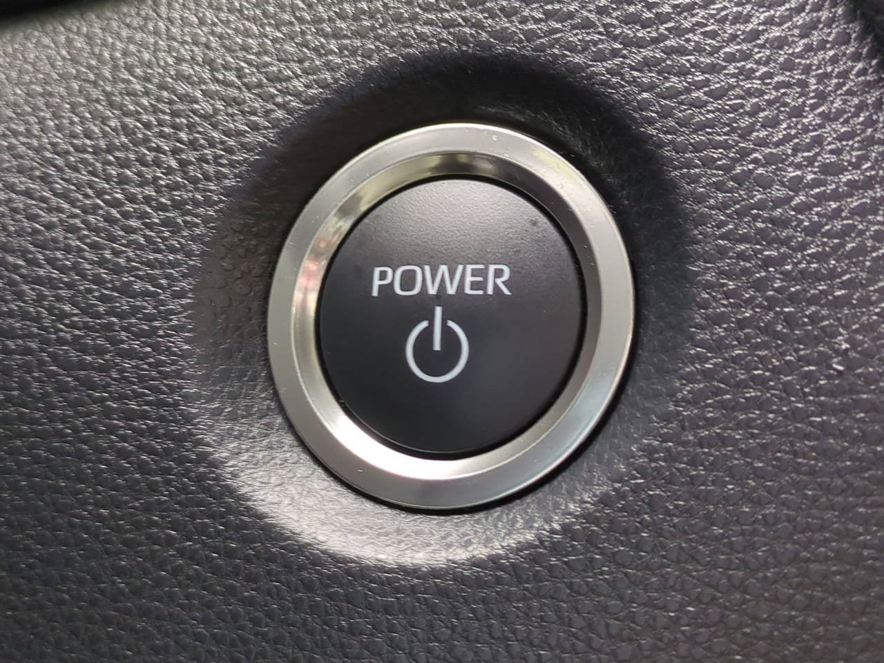 Used 2025 Toyota Corolla LE w/ LE Premium Package FWD image 25