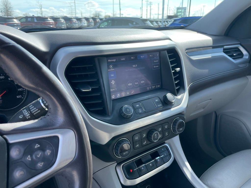Used 2022 GMC Acadia SLT w/ Preferred Package image 15