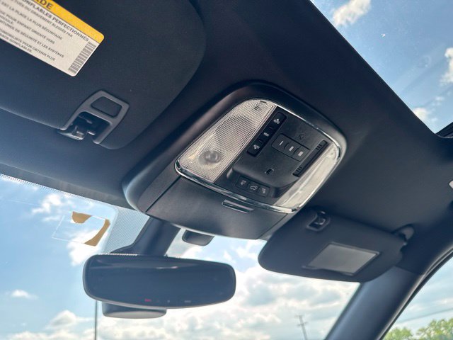 Used 2020 Jeep Grand Cherokee Altitude AWD/4WD image 39