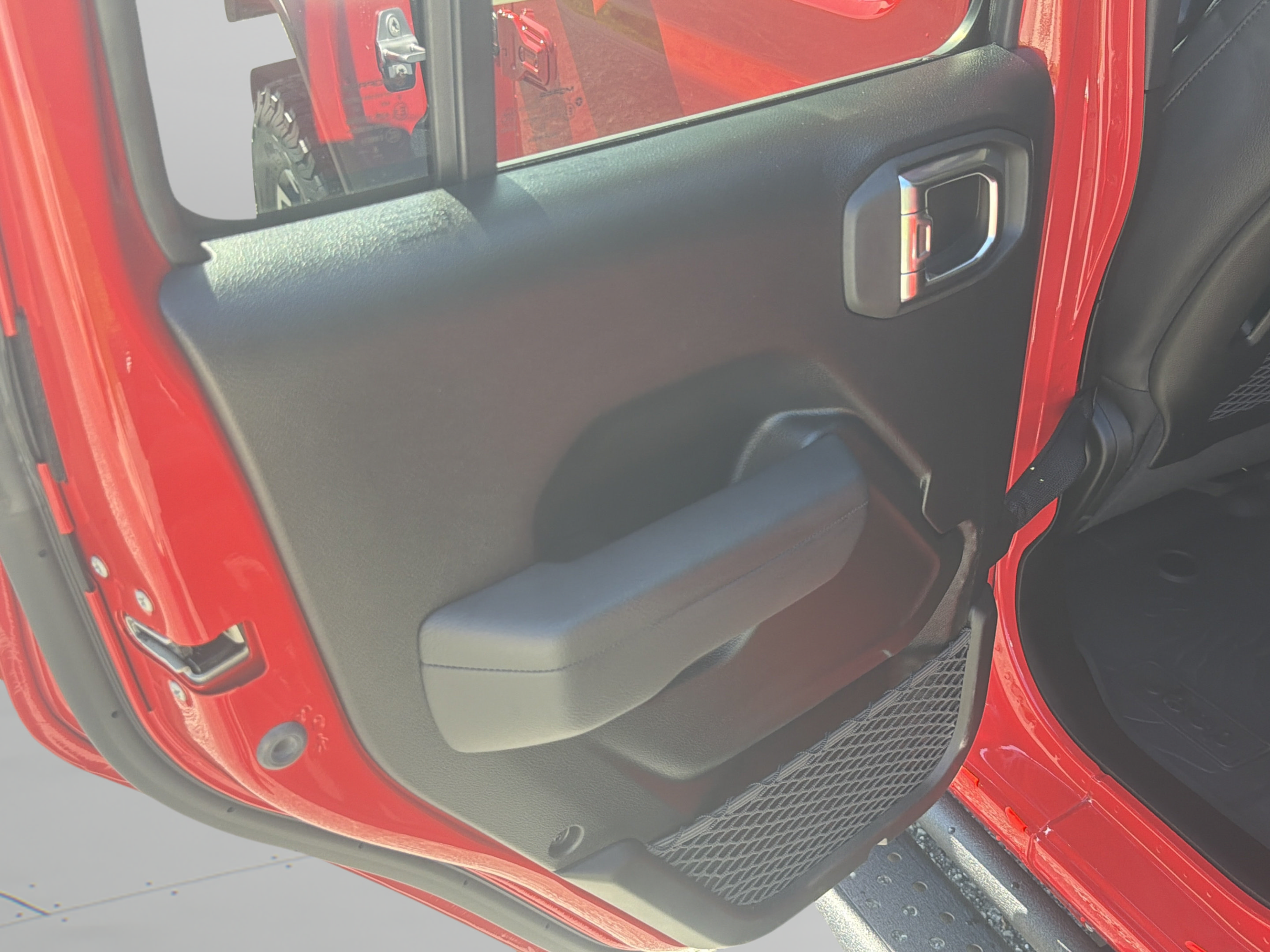Used 2026 Jeep Wrangler Unlimited Rubicon w/ Safety Group AWD/4WD image 21