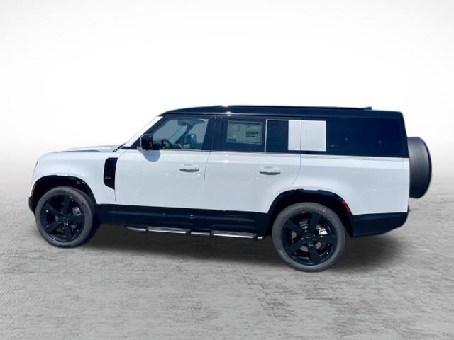 New 2026 Land Rover Defender 130 X-Dynamic SE AWD/4WD image 5