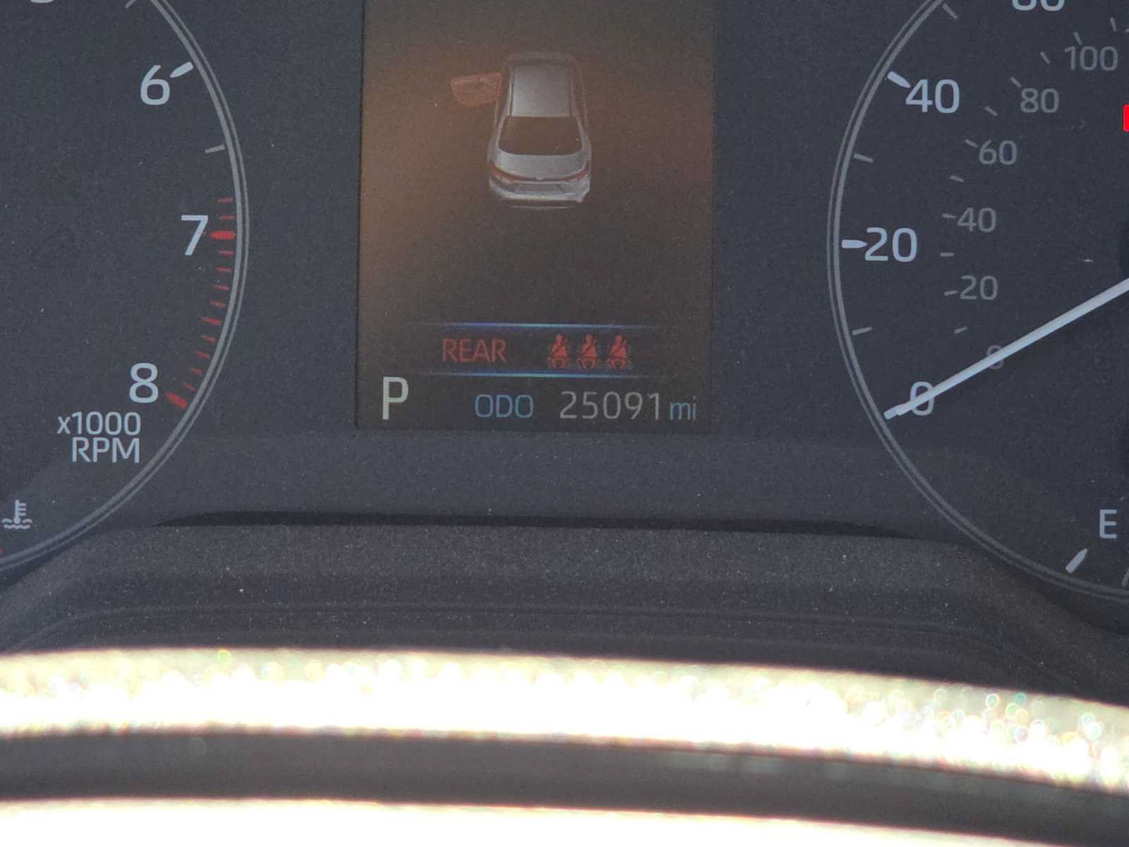 Certified 2025 Toyota Corolla LE FWD image 24