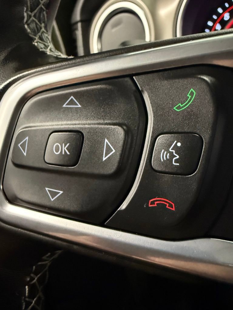 Used 2022 Jeep Wrangler Unlimited Rubicon w/ Dual Top Group image 42