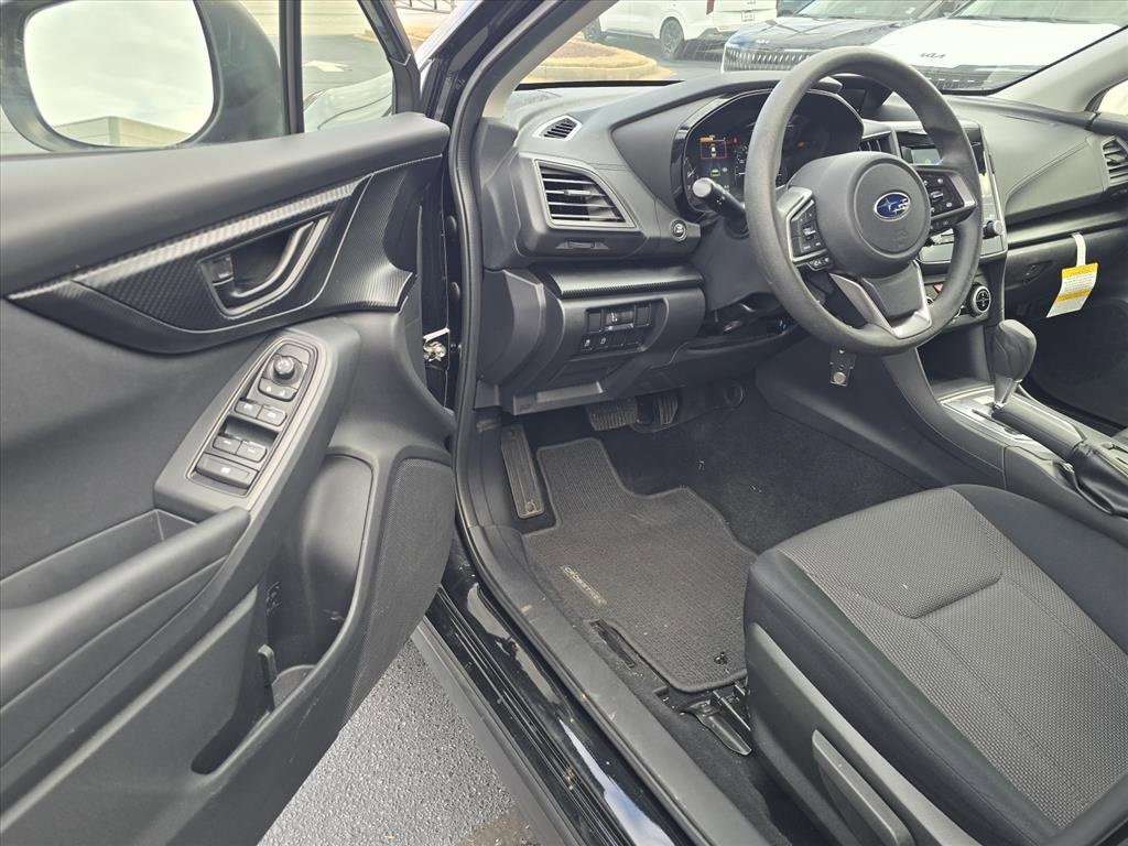 Used 2023 Subaru Crosstrek 2.0i image 9