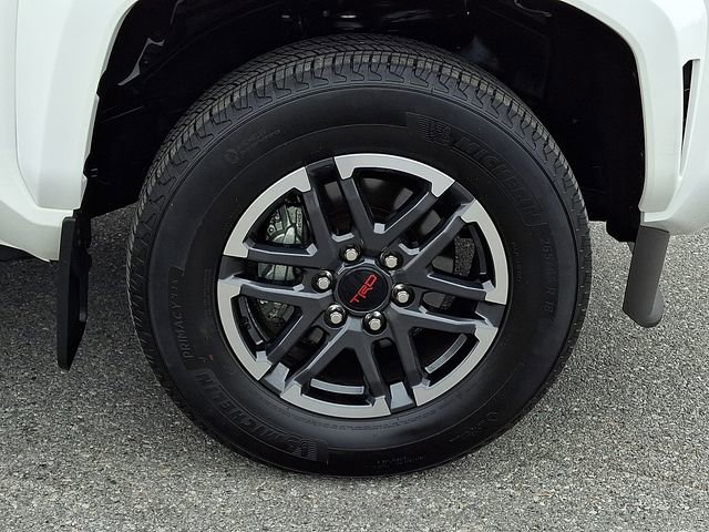 Certified 2025 Toyota Tacoma TRD Sport AWD/4WD image 8