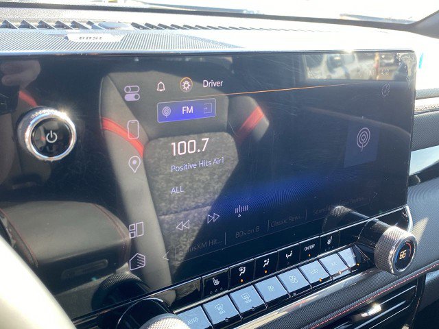 Used 2024 Chevrolet Colorado Z71 w/ Z71 Convenience Package 2 image 13