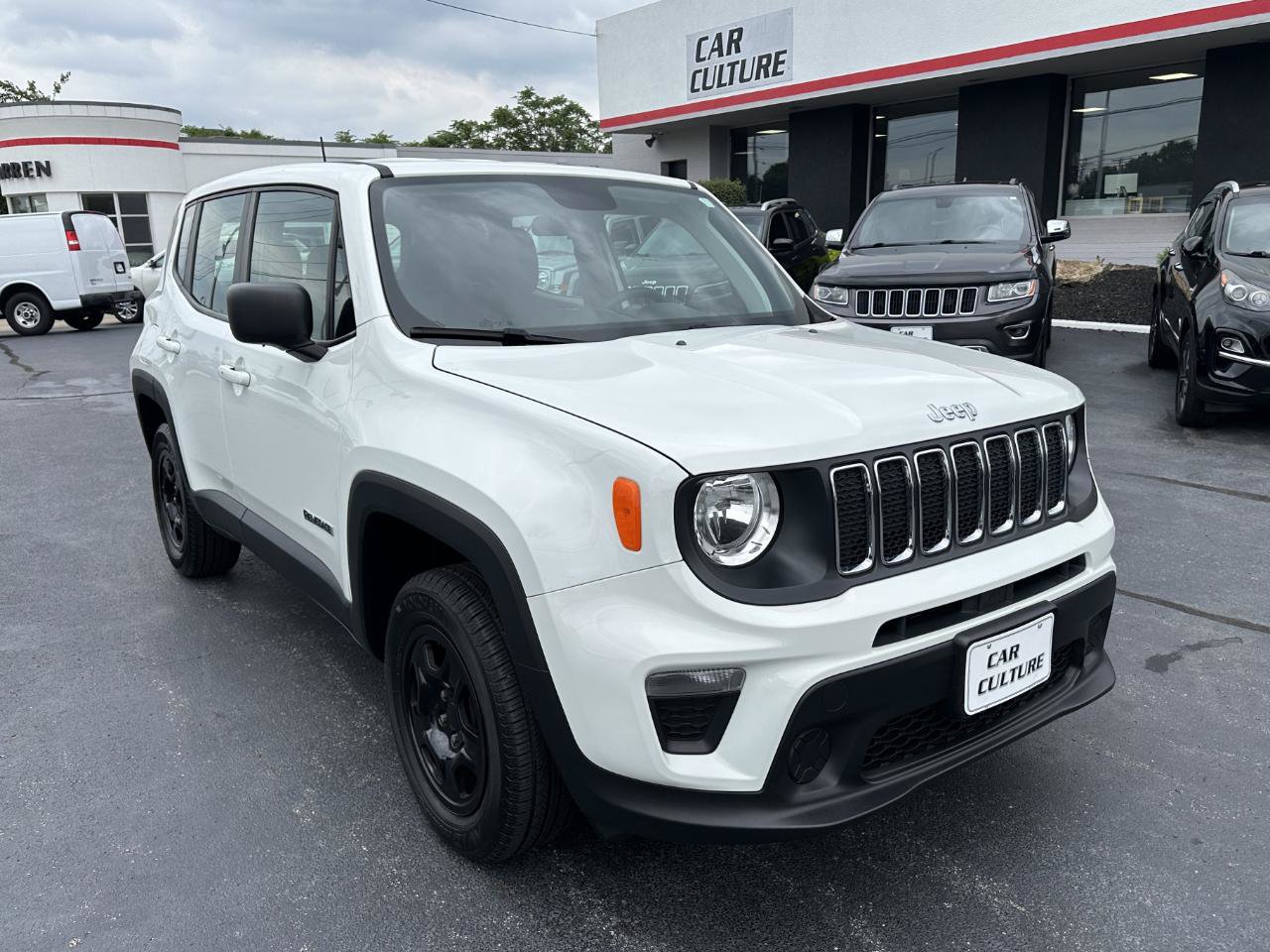 Used 2019 Jeep Renegade Sport AWD/4WD image 2