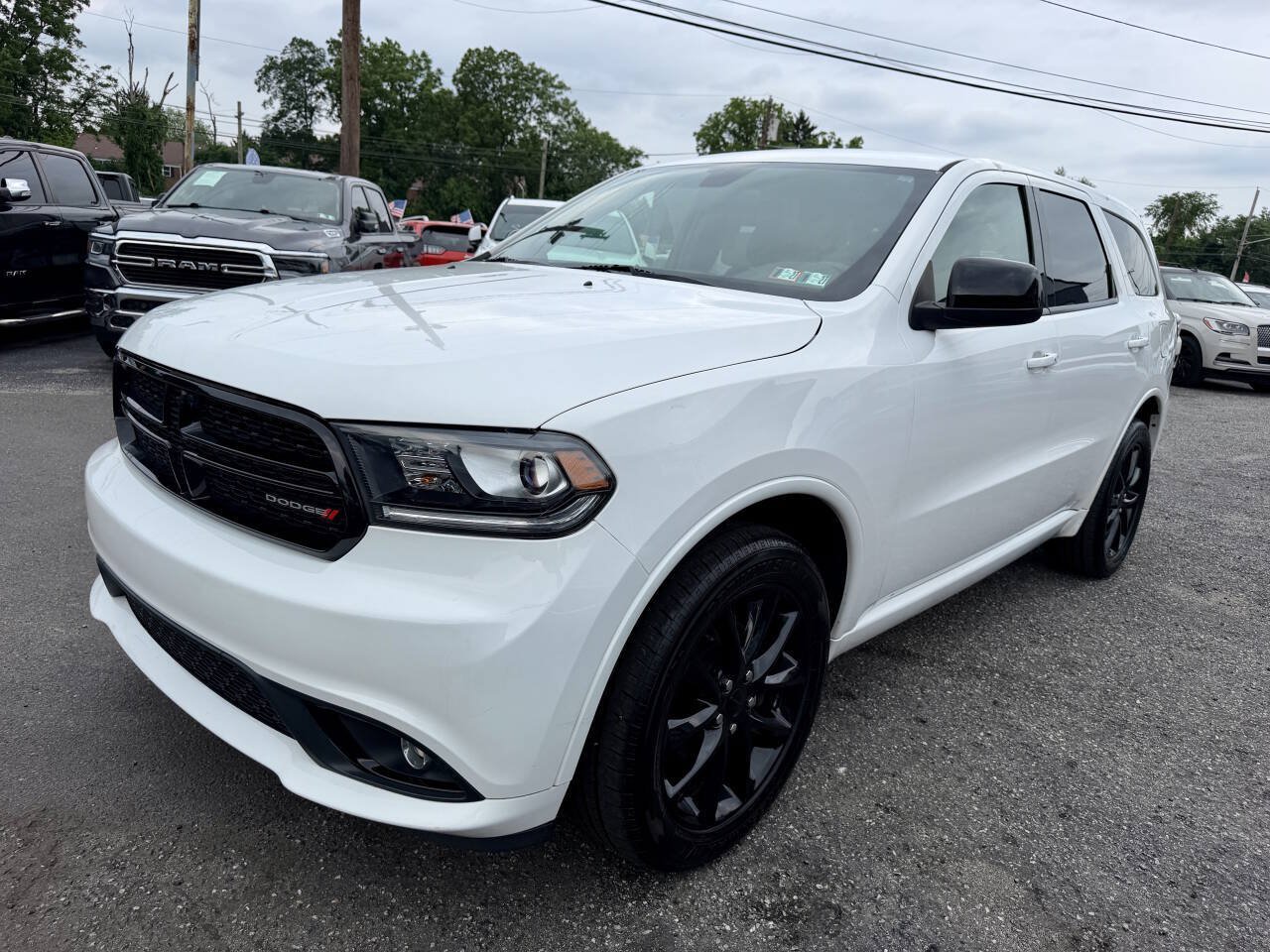 Used 2018 Dodge Durango SXT w/ Quick Order Package 2BB AWD/4WD image 3
