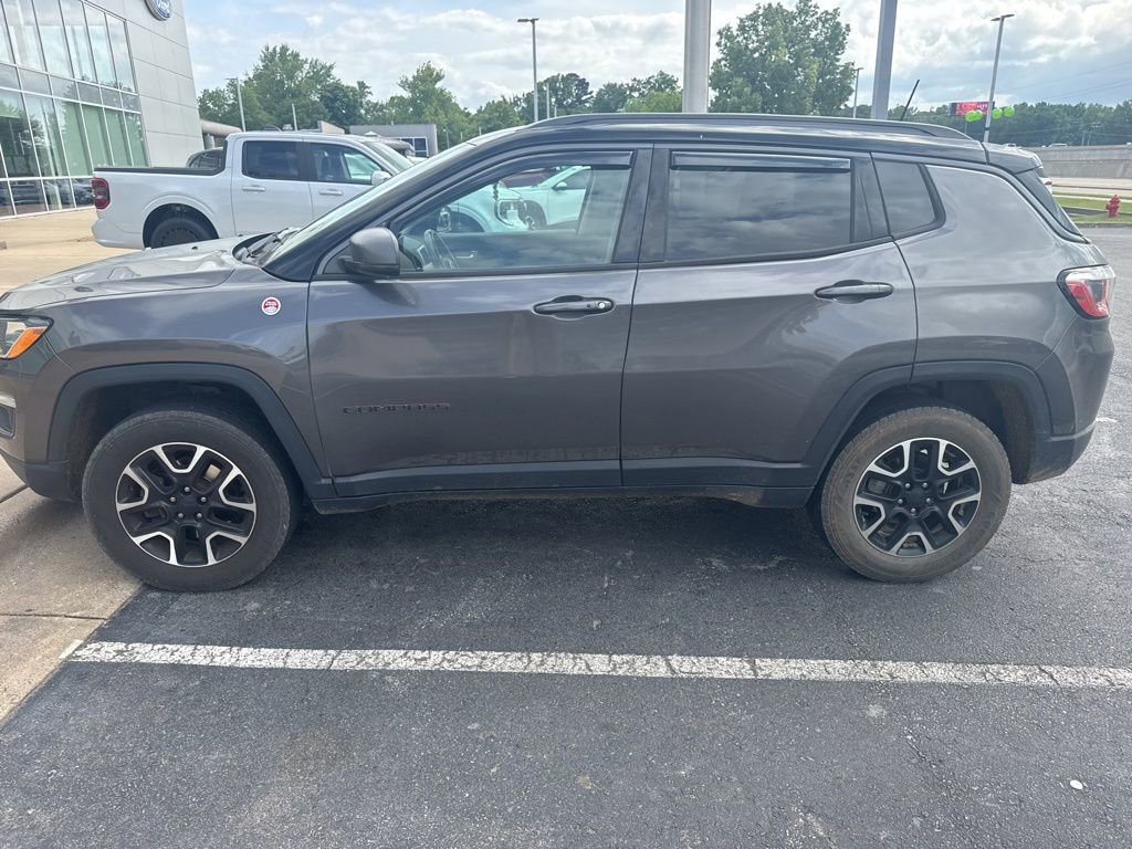 Used 2019 Jeep Compass Trailhawk w/ Cold Weather Group AWD/4WD video 2