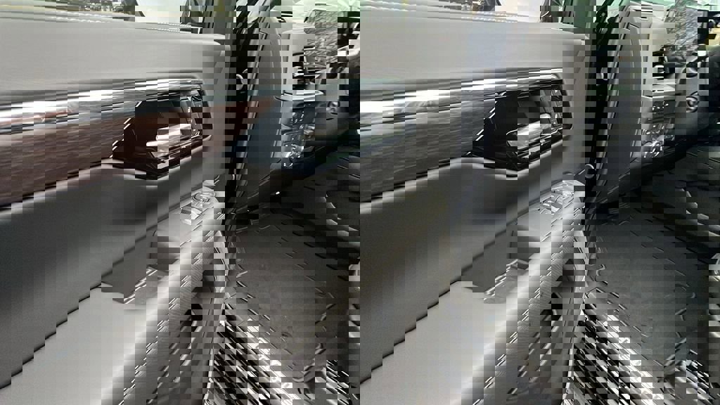 New 2026 Chevrolet Tahoe Premier w/ Sun And Tow Package image 12