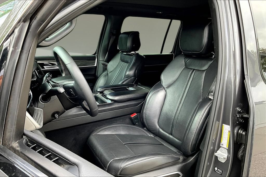 Used 2022 Jeep Wagoneer Series II w/ Premium Group I RWD image 20
