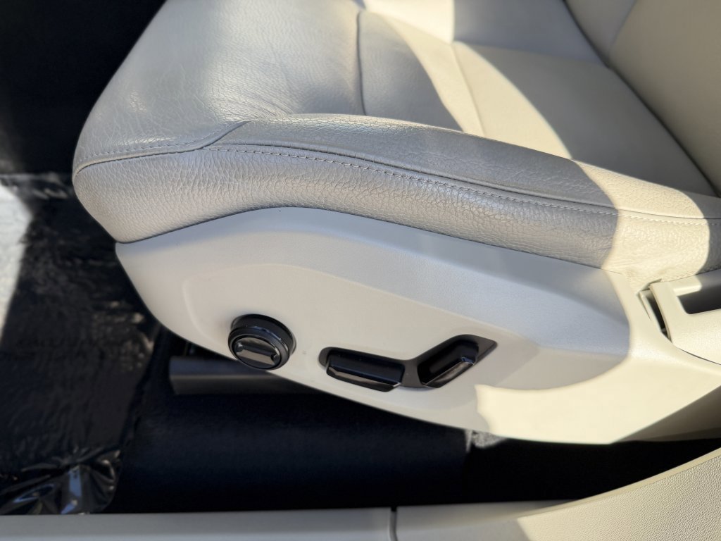 Used 2023 Volvo XC90 B6 Plus w/ Protection Package Premier image 32