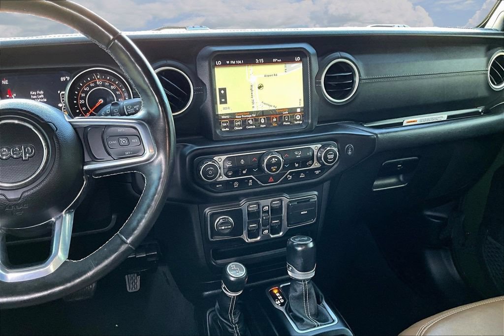 Used 2021 Jeep Wrangler Unlimited Sahara AWD/4WD image 11
