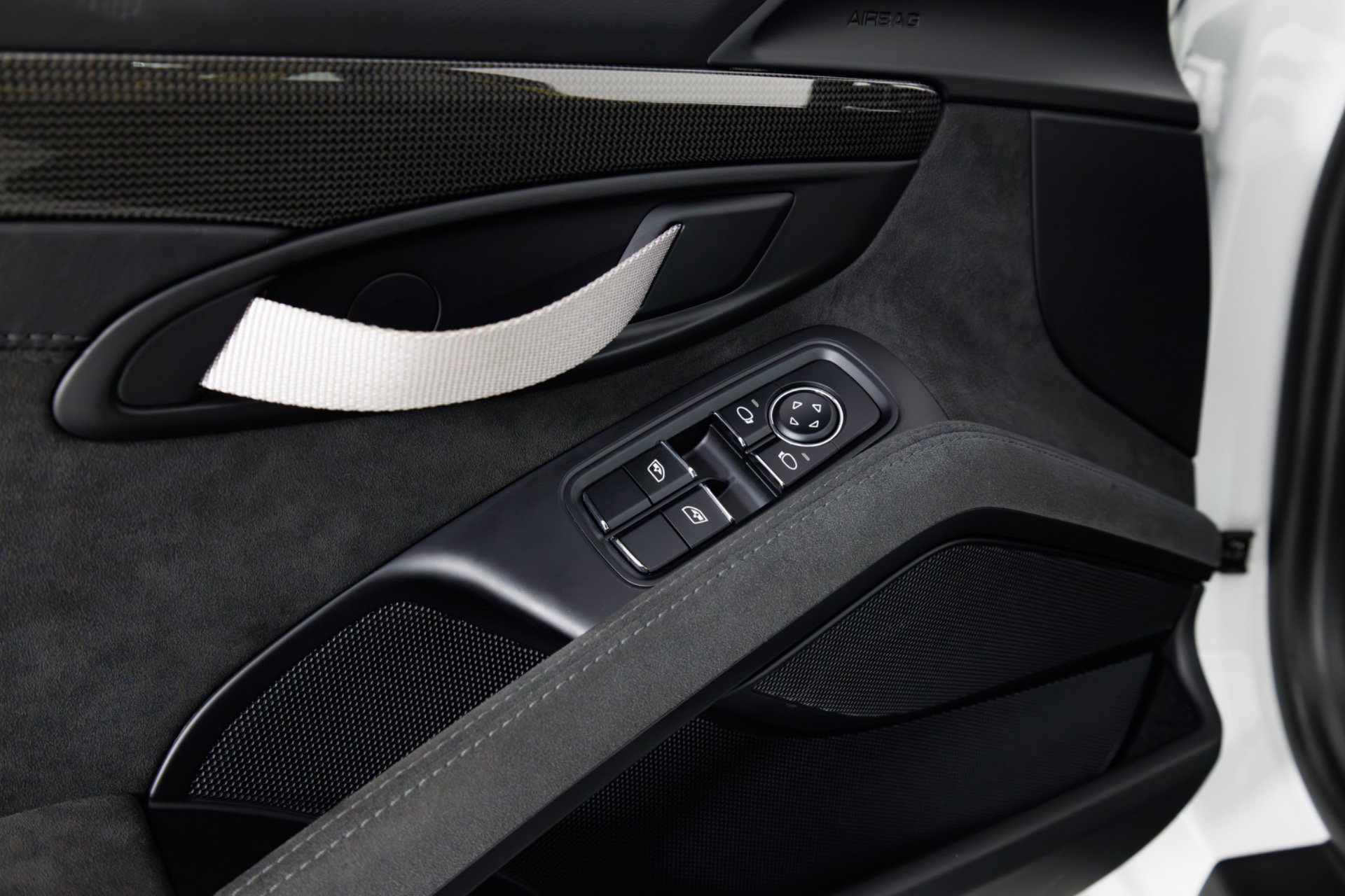 Used 2016 Porsche 911 GT3 RS image 34