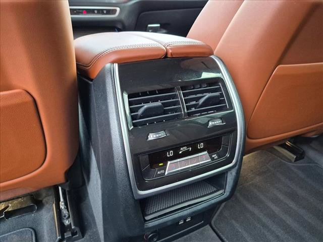 Certified 2023 BMW X7 M60i AWD/4WD image 19