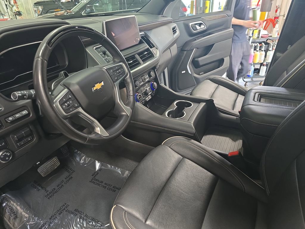 Certified 2023 Chevrolet Tahoe Premier w/ Advanced Technology Package AWD/4WD image 18