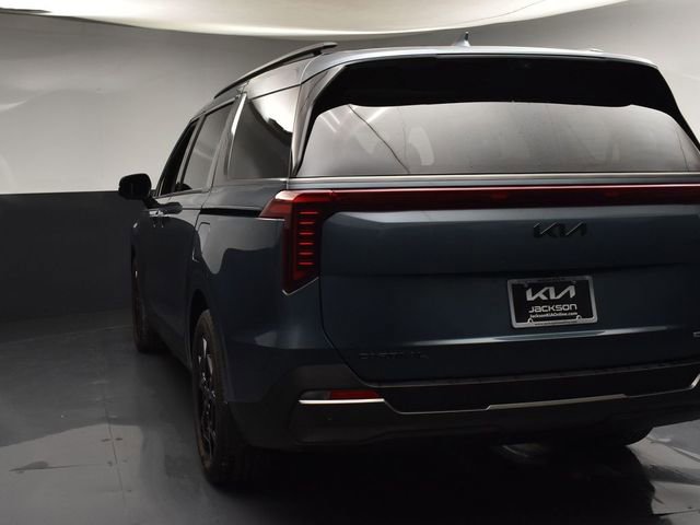 Certified 2025 Kia Carnival SX Prestige image 6